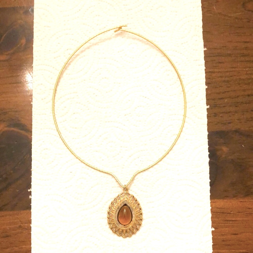 Vintage Sarah Coventry choker with filigreed amber teardrop Pendant
